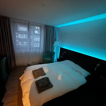 4* Boutique Zimmer Am Hafen + Oepnv & Tg *