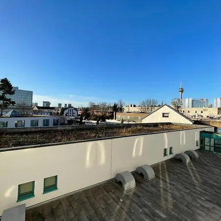 4* Boutique Zimmer Am Hafen + Oepnv & Tg