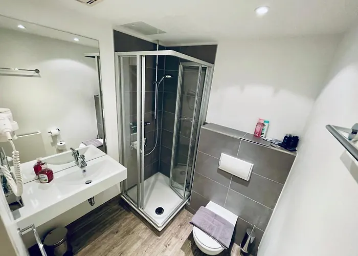 4* Boutique Zimmer Am Hafen + Oepnv & Tg