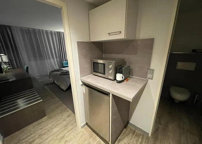 Apartman 4* Boutique Zimmer Am Hafen + Oepnv & Tg *