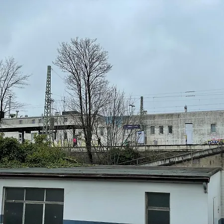 4* Boutique Zimmer Am Hafen + Oepnv & Tg דיסלדורף