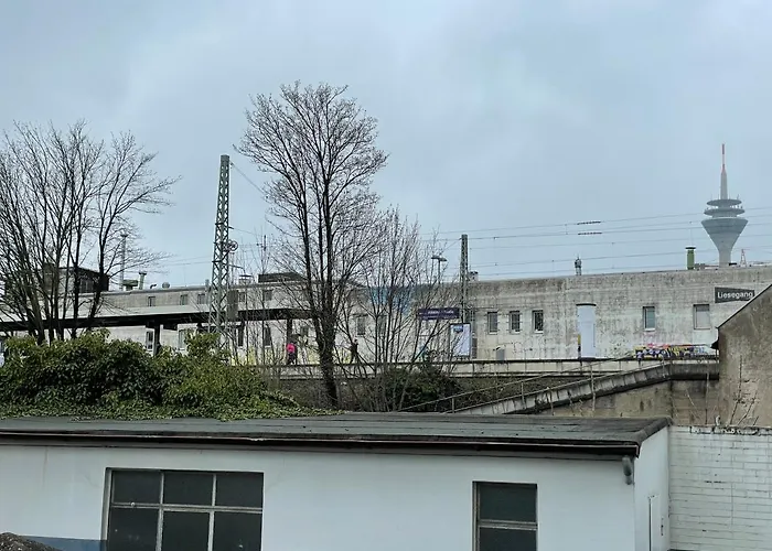 4* Boutique Zimmer Am Hafen + Oepnv & Tg Düsseldorf