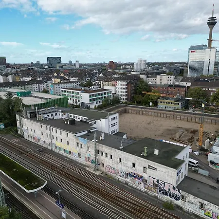 4* Boutique Zimmer Am Hafen + Oepnv & Tg Apartmán Düsseldorf