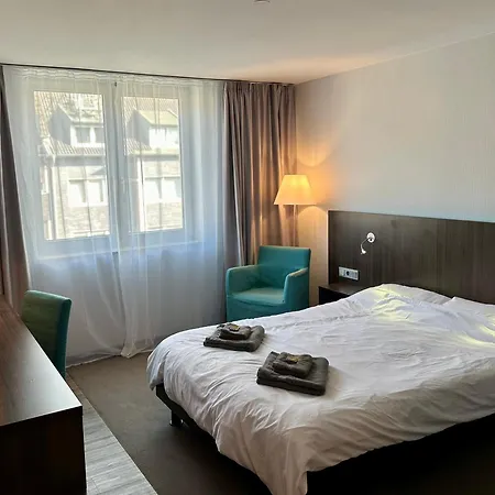 4* Boutique Zimmer Am Hafen + Oepnv & Tg