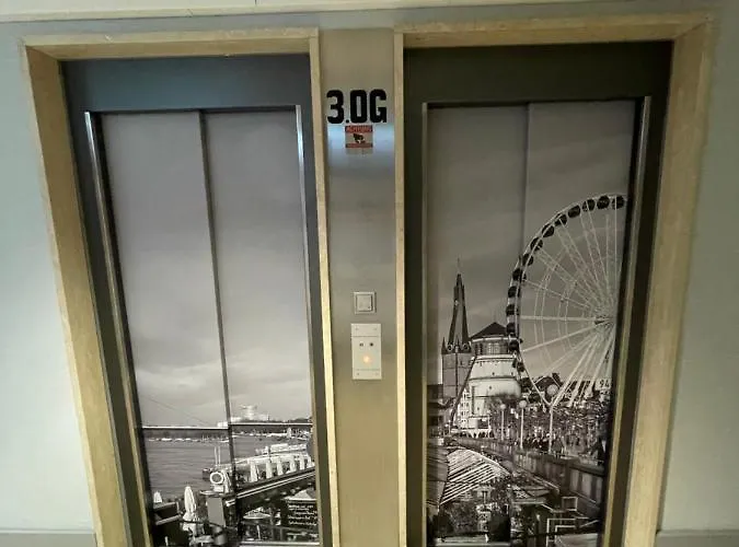 4* Boutique Zimmer Am Hafen + Oepnv & Tg *