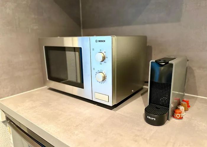 4* Boutique Zimmer Am Hafen + Oepnv & Tg Düsseldorf